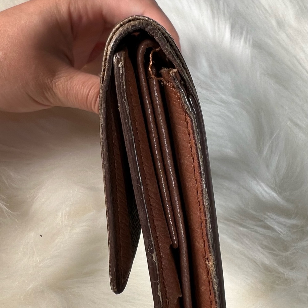 Louis Vuitton LV Long Wallet - Picture 8 of 12